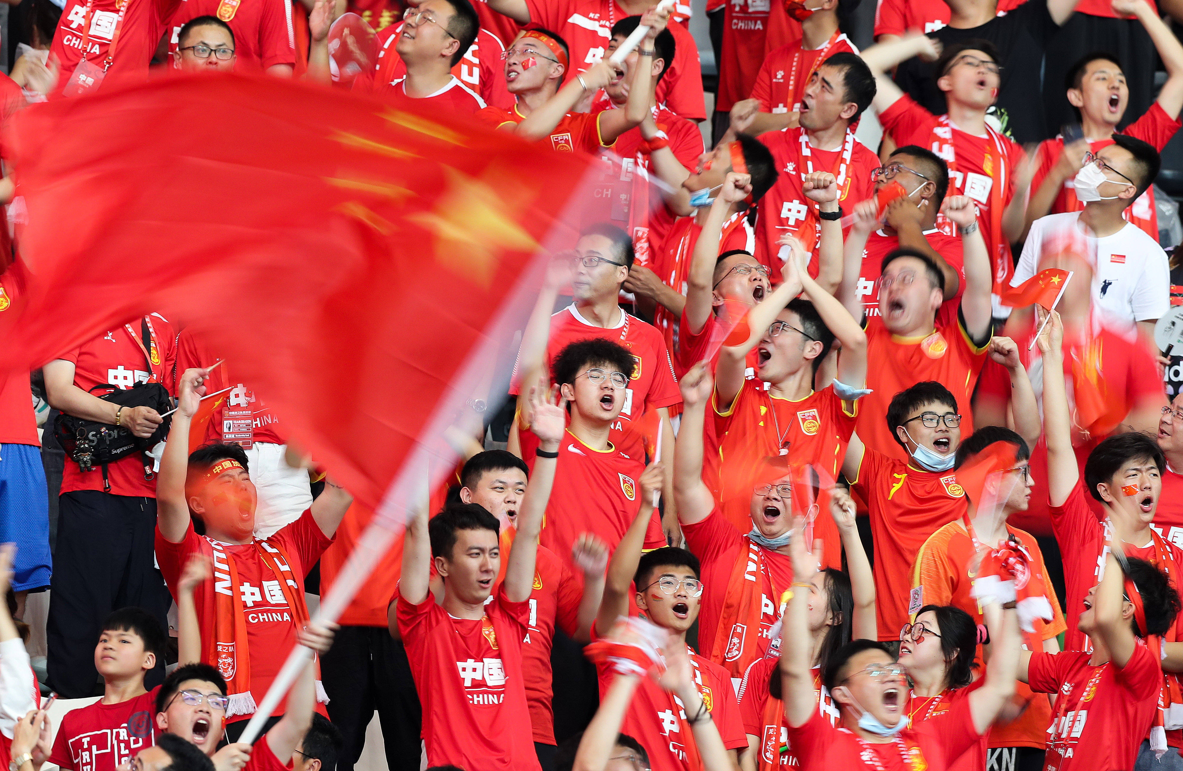 FB体育平台-中国足球代表队表现不俗,勇夺冠军-第1张图片-FB体育官网 FB体育平台-中国足球代表队表现不俗,勇夺冠军-第1张图片-FB体育官网