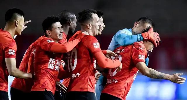 FB体育官网-中超联赛新东家广东省市正式揭幕-第1张图片-FB体育官网