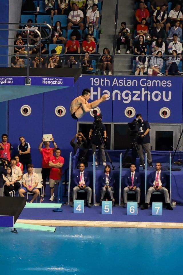 FB体育-中国跳水选手包揽男女四个项目冠军-第1张图片-FB体育官网